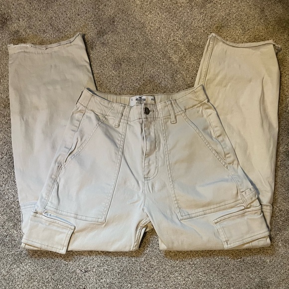 Hollister Hight waisted wide leg baggy cargo pants size small - Picture 1 of 3
